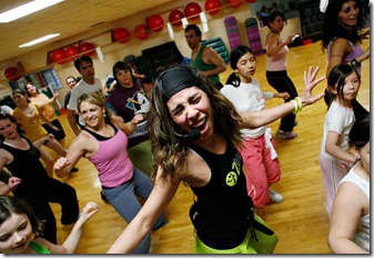 zumba-dimagrire-tonificare zumba-dimagrire-tonificare